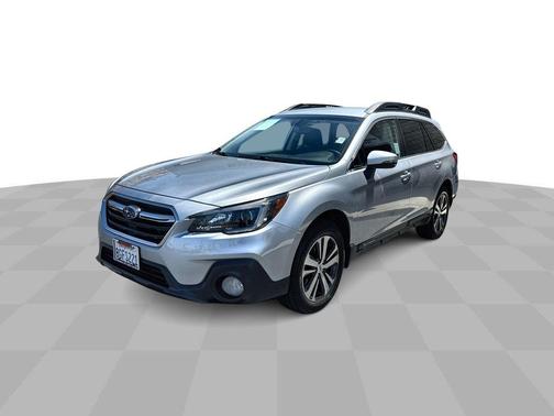 Ice Silver Metallic 2019 Subaru Outback 2.5i Limited