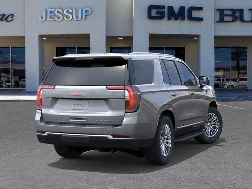 2025 GMC Yukon Elevation