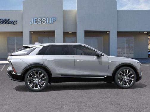 2026 Cadillac LYRIQ Signature Luxury