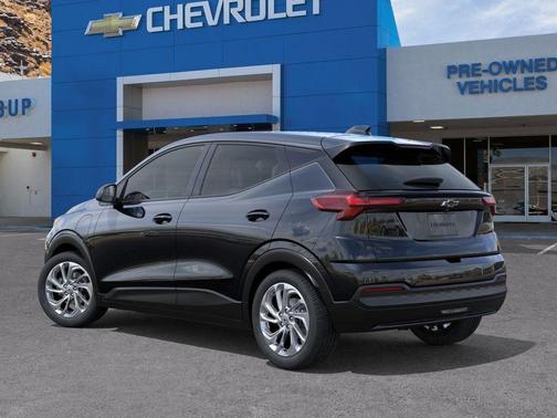 Mosaic Black Metallic 2027 Chevrolet Bolt LT