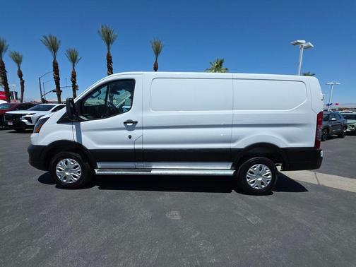 Oxford White 2025 Ford Transit-250 Base