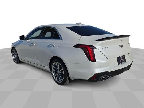 2024 Cadillac CT4 Luxury