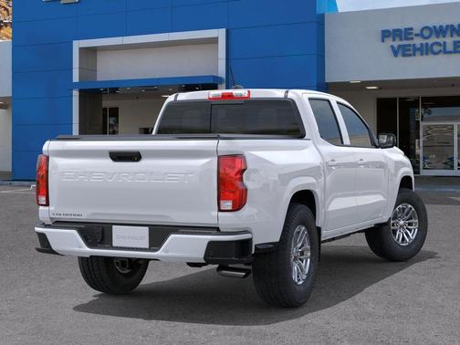 Summit White 2026 Chevrolet Colorado LT