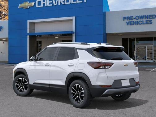 Summit White 2026 Chevrolet Trailblazer LT