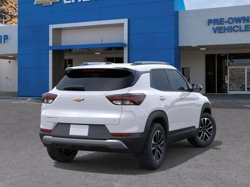 Summit White 2026 Chevrolet Trailblazer LT