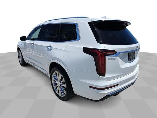 2023 Cadillac XT6 Premium Luxury FWD