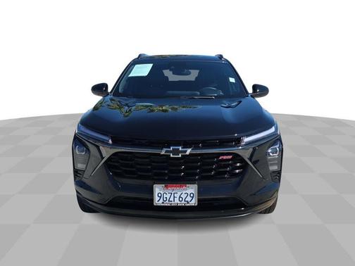 Mosaic Black Metallic 2024 Chevrolet Trax 2RS