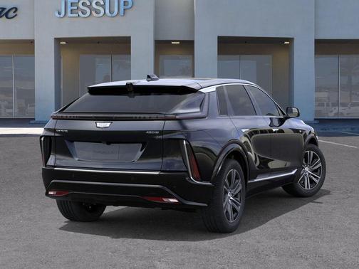 Stellar Black Metallic 2026 Cadillac LYRIQ Luxury