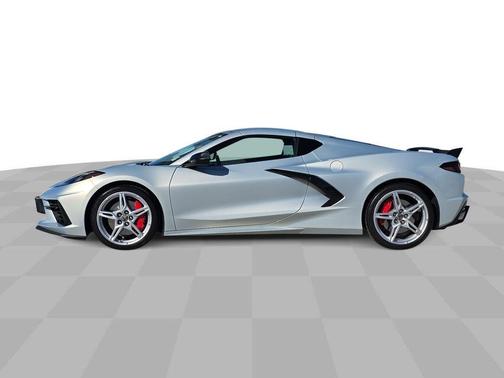 2021 Chevrolet Corvette Stingray w/2LT