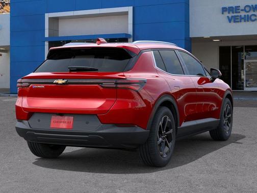 2026 Chevrolet Equinox EV LT 2