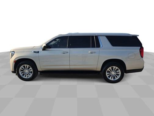 2022 GMC Yukon XL SLE