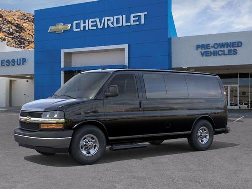 2026 Chevrolet Express 2500 LT