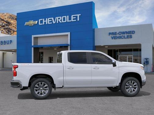 Summit White 2026 Chevrolet Silverado 1500 LT