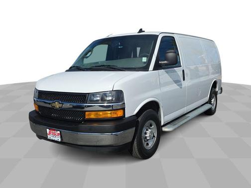 2024 Chevrolet Express 2500 Work Van