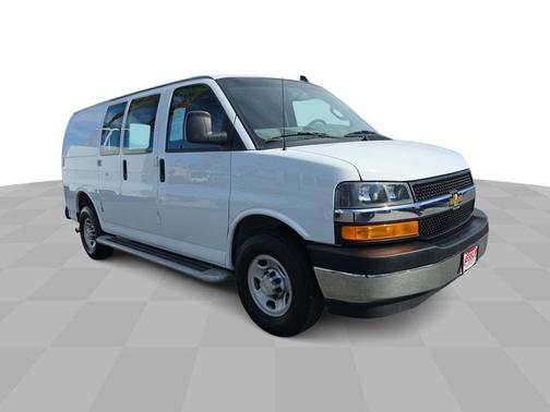2024 Chevrolet Express 2500 Work Van