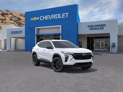 Summit White 2026 Chevrolet Trax LT