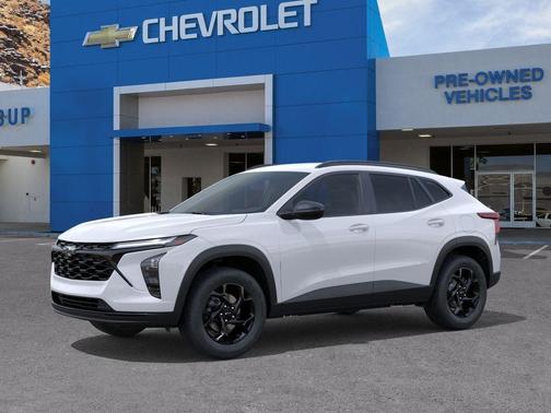 Summit White 2026 Chevrolet Trax LT
