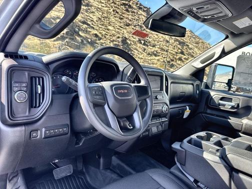 Summit White 2026 GMC Sierra 2500 Pro
