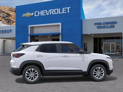 Summit White 2026 Chevrolet Trailblazer LS