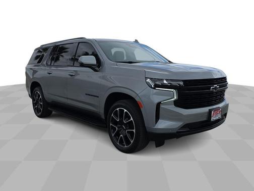 2023 Chevrolet Suburban RST