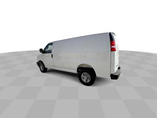2025 Chevrolet Express 2500 Work Van
