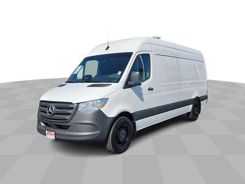 2025 Mercedes-Benz Sprinter 2500 HIGH ROOF 4-CYL DIESEL HO