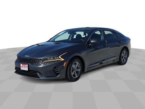2022 Kia K5 LXS