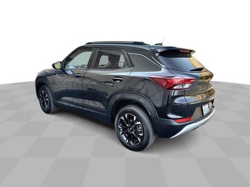 Mosaic Black Metallic 2023 Chevrolet Trailblazer LT