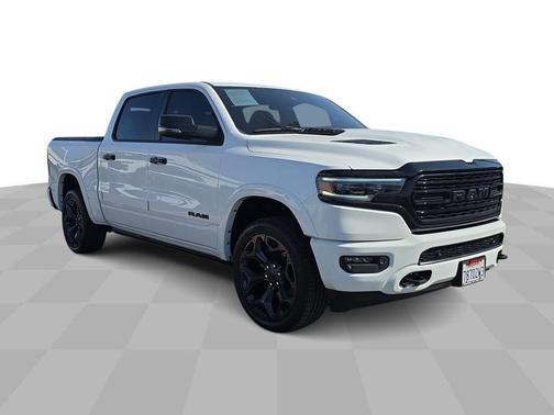 Bright White Clearcoat 2023 RAM 1500 Limited