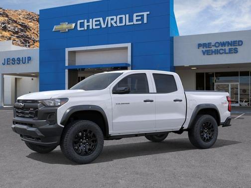 Summit White 2026 Chevrolet Colorado Trail Boss