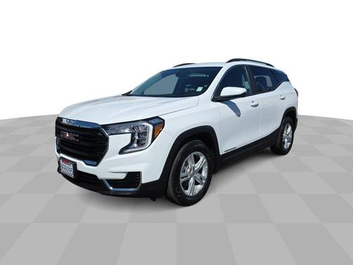 Summit White 2023 GMC Terrain SLE