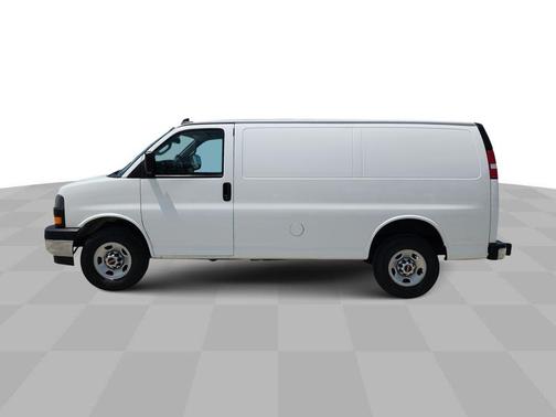 2023 GMC Savana 2500 Work Van