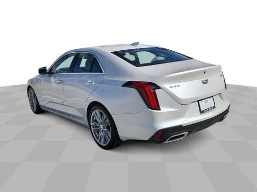 2022 Cadillac CT4 Premium Luxury