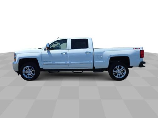Summit White 2018 Chevrolet Silverado 2500 LTZ