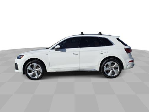 2023 Audi Q5 45 S line Prestige
