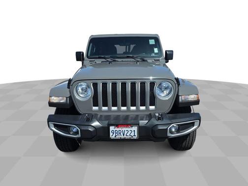 Sting Gray Clearcoat 2022 Jeep Wrangler Unlimited Sahara