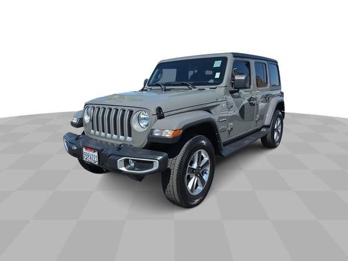 Sting Gray Clearcoat 2022 Jeep Wrangler Unlimited Sahara