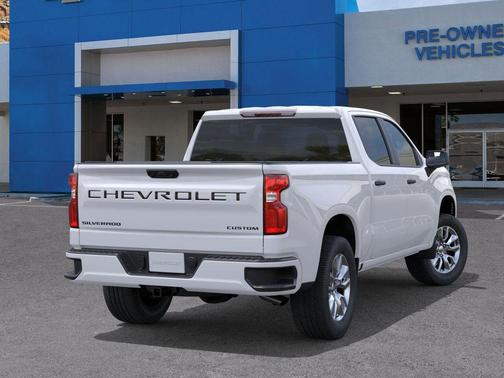 2025 Chevrolet Silverado 1500 Custom