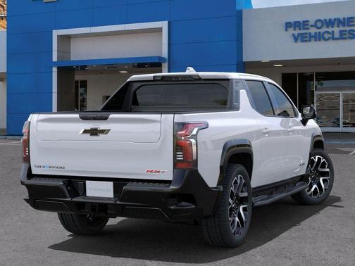 2025 Chevrolet Silverado EV RST