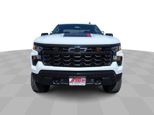 Summit White 2026 Chevrolet Silverado 1500 WT