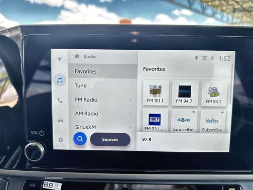 UNDERGROUND 2025 Toyota Camry SE