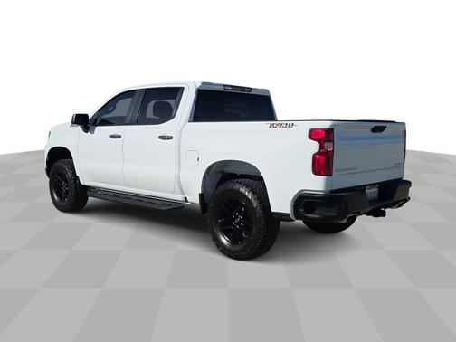 2022 Chevrolet Silverado 1500 Custom Trail Boss
