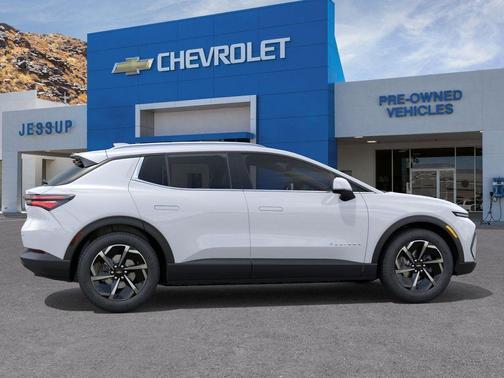2026 Chevrolet Equinox EV LT 2
