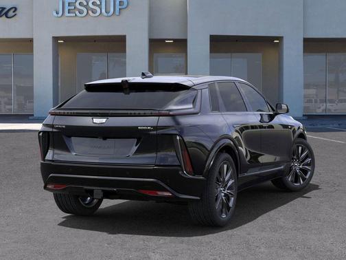2025 Cadillac LYRIQ Sport