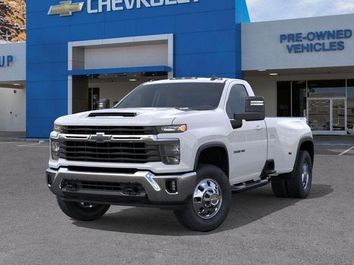 2026 Chevrolet Silverado 3500 LT