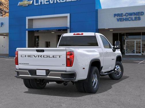 2026 Chevrolet Silverado 3500 LT