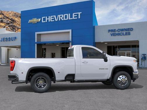 2026 Chevrolet Silverado 3500 LT