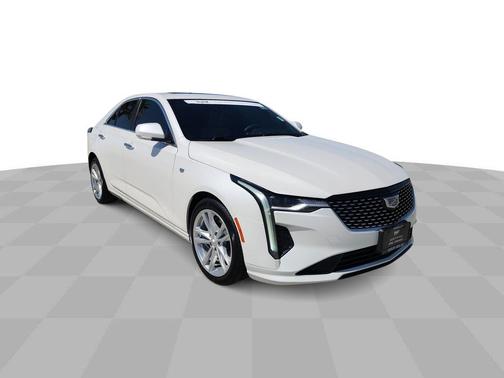 2022 Cadillac CT4 Luxury
