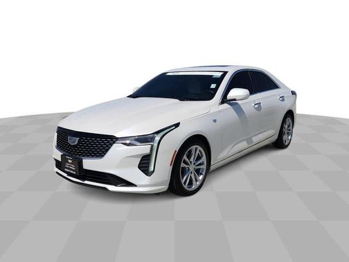2022 Cadillac CT4 Luxury
