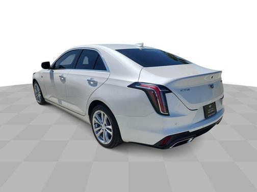2022 Cadillac CT4 Luxury